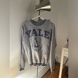 Yale Crewneck